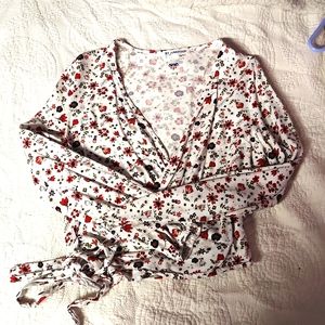Floral wrap top